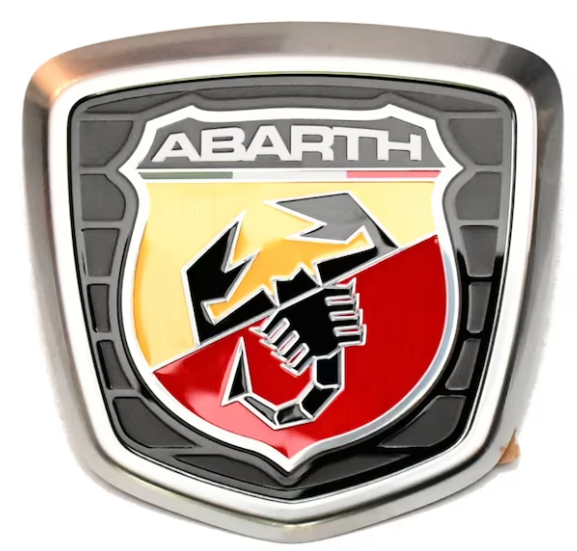 Logo posteriore Abarth 595 695 OEM 735627436 Originale